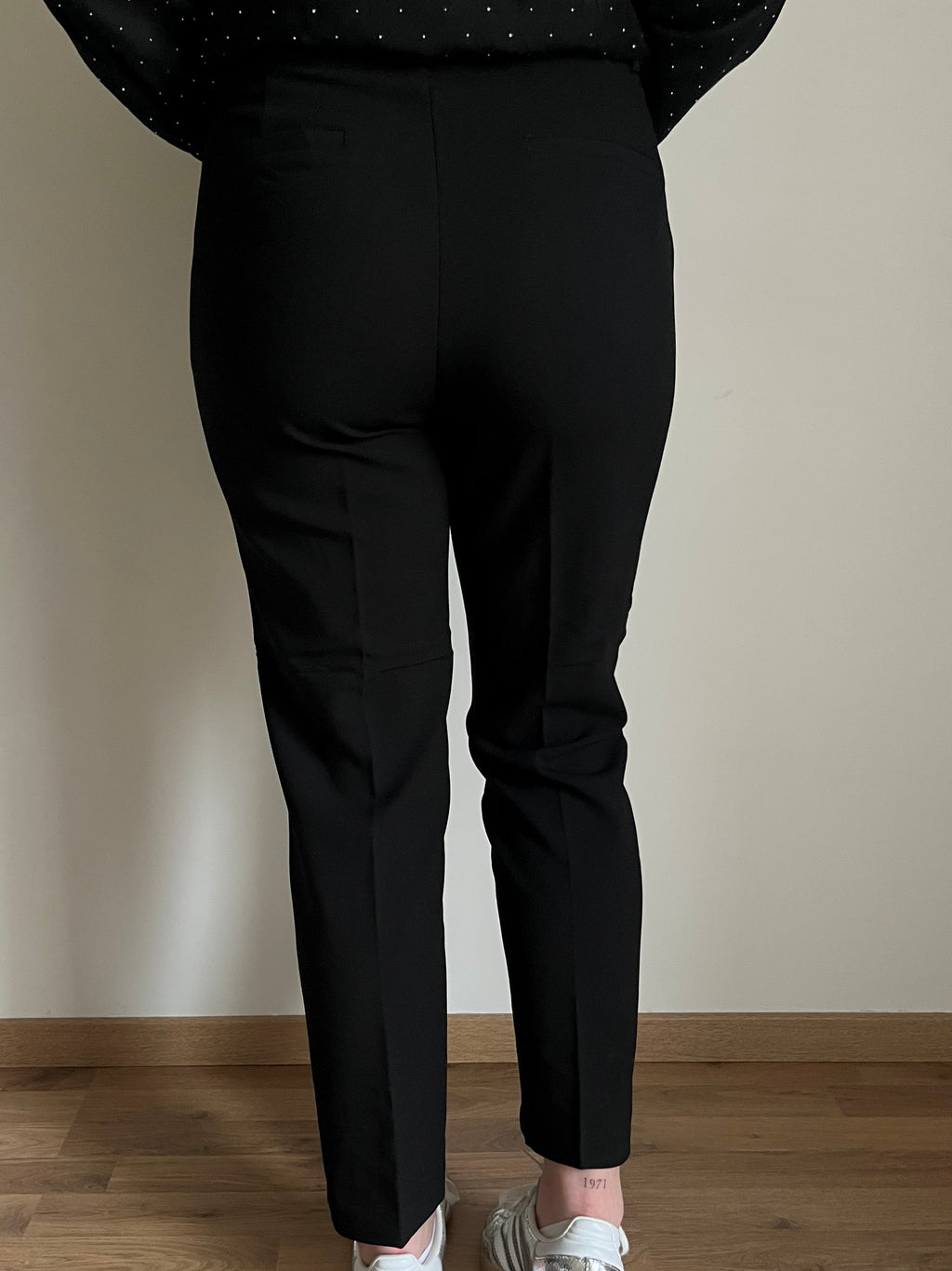 Pantalon noir à pinces