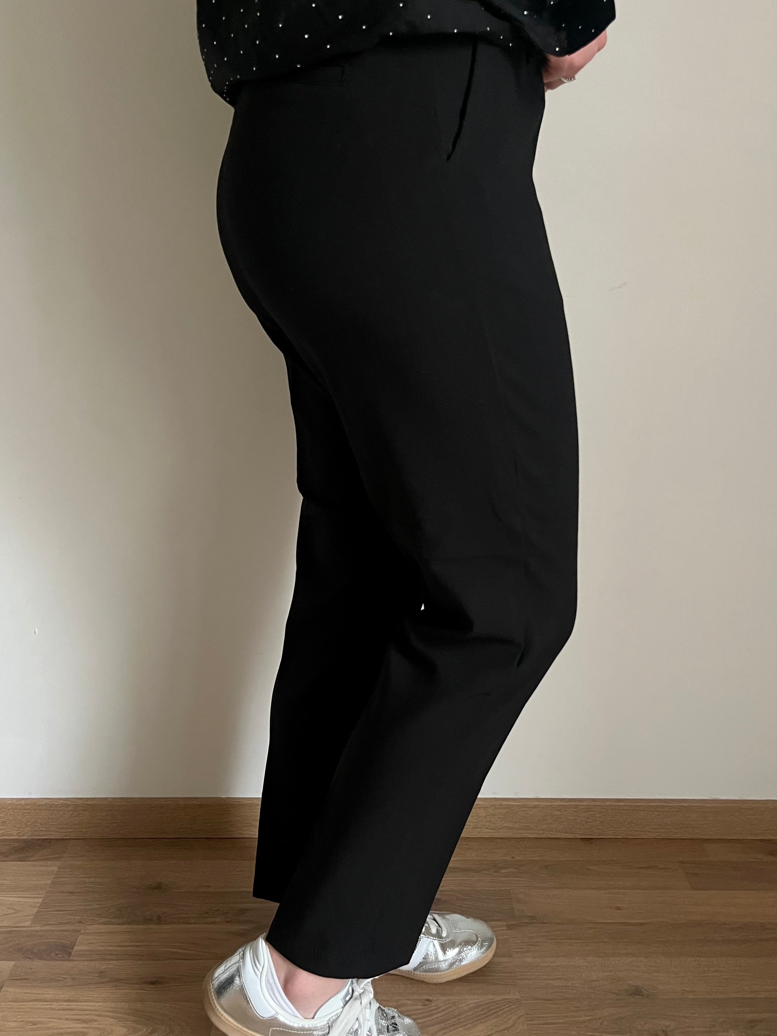 Pantalon noir à pinces
